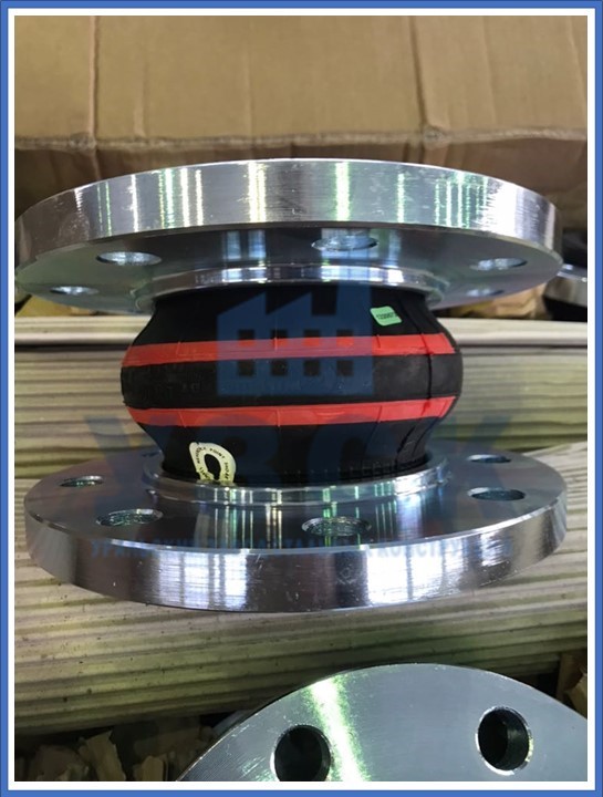 компенсатор резиновый фланцевый в Иркутске